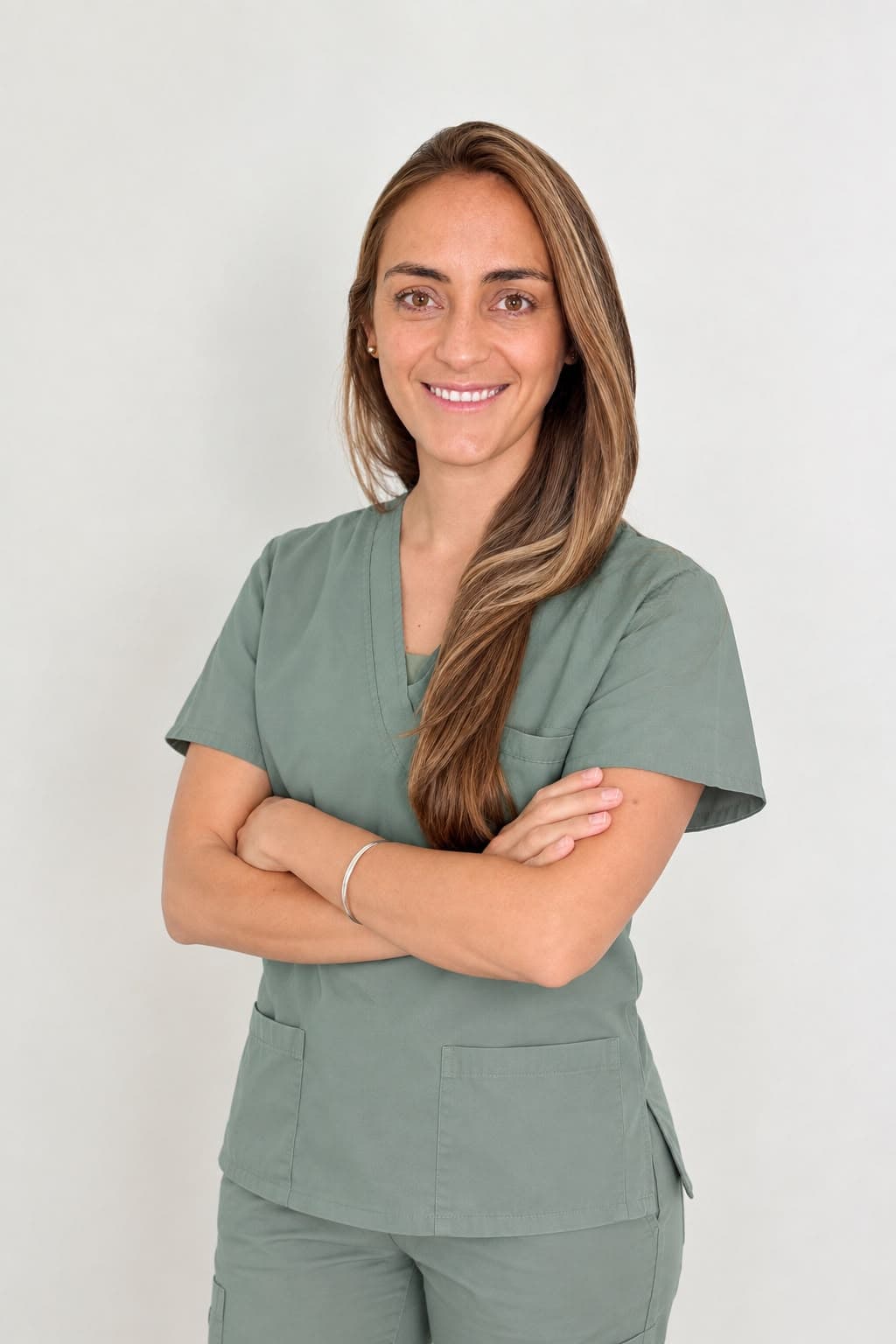 Od. Juliana Bugiolachi, magíster y especialista en periodoncia